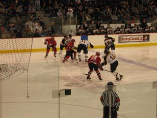 Winnipeg: Eishockey - Team Canada vs. University of Manitoba